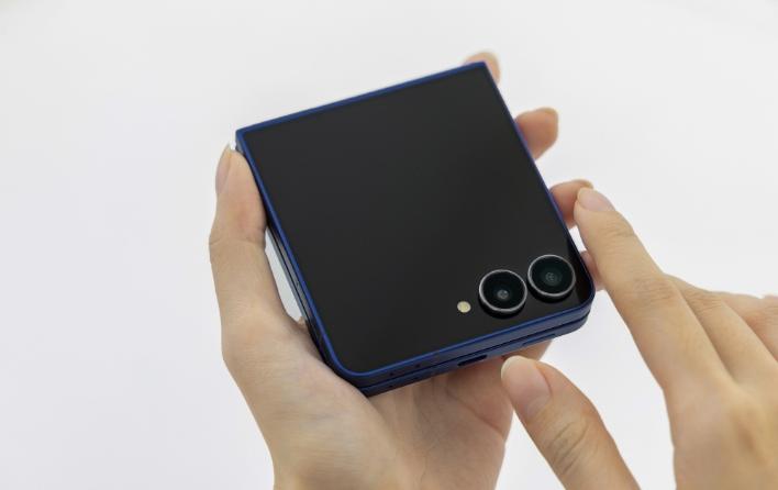 三星Galaxy Z Flip7