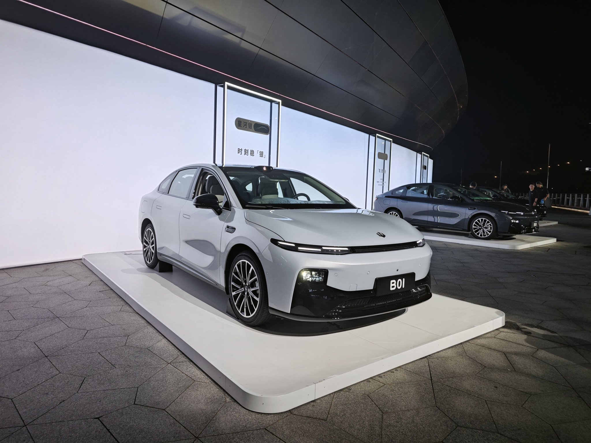 图源：时代财经摄