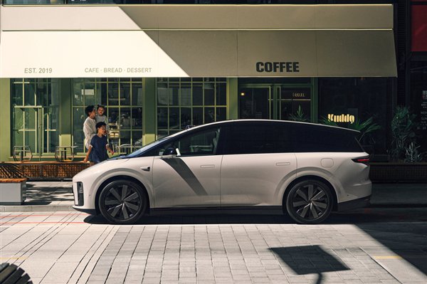 Li Xiang向Douyin开放：我的第一个Douyin要求大家听我