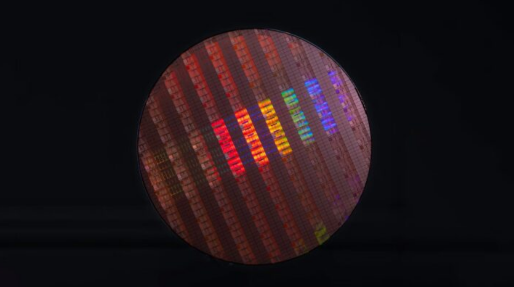 新闻说，苹果M和NVIDIA游戏GPU系列考虑Intel 14A的技