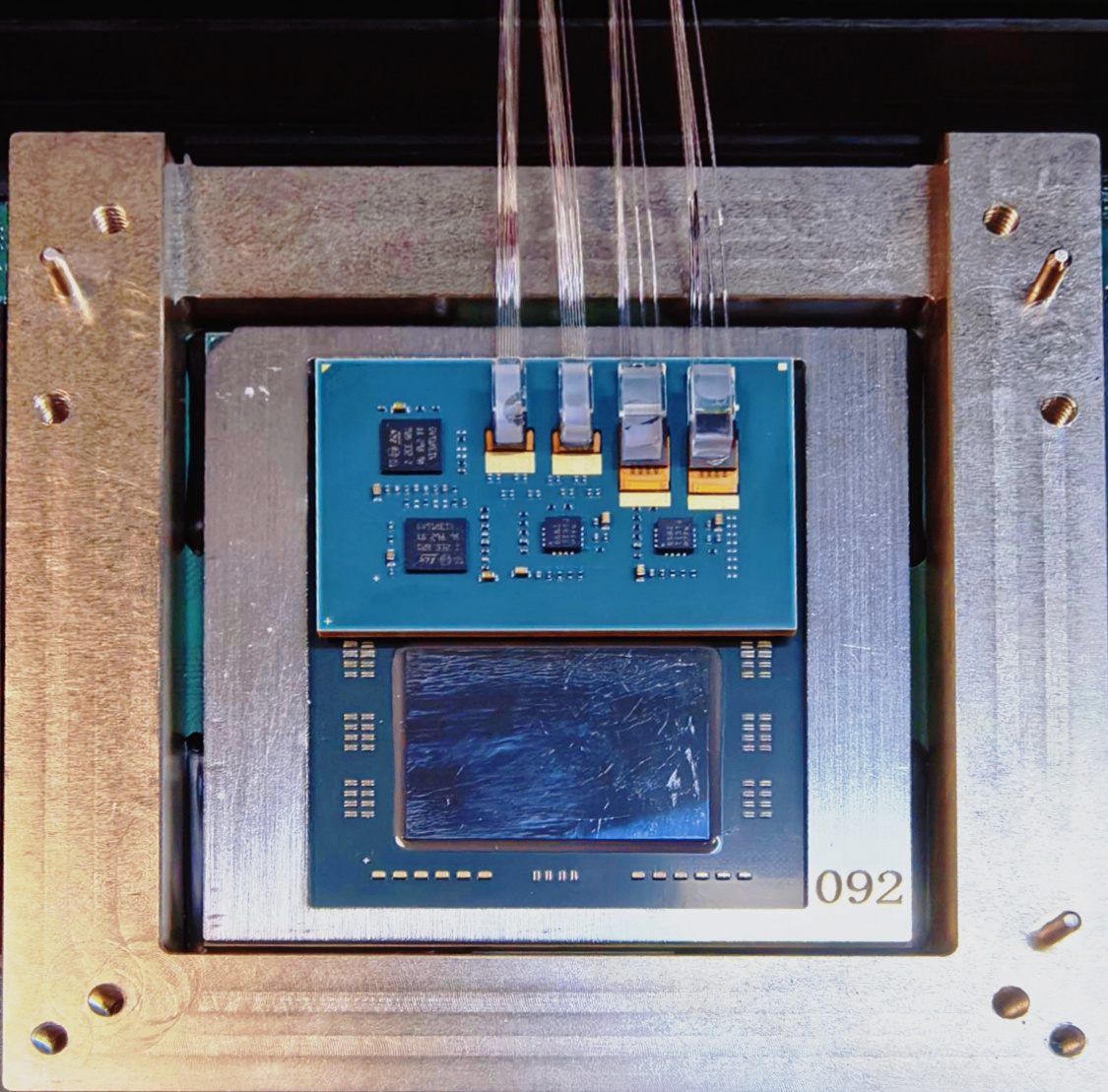 国内首款xPU-CPO光电共封装原型系统