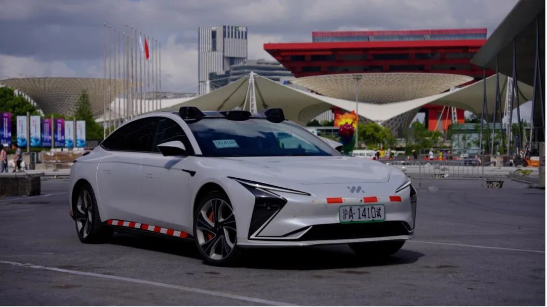 展会现场自动驾驶体验