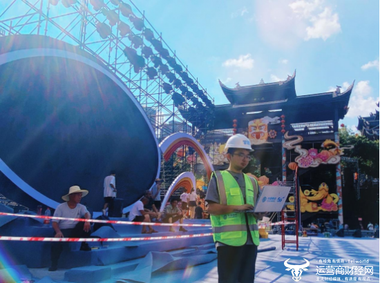 （湖北移动技术人员在省内重点旅游景区进行网络优化）