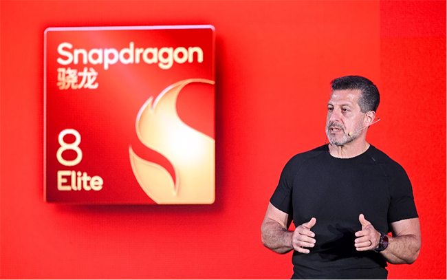 高通技术公司手机、计算和XR事业群总经理阿力克斯·卡图赞