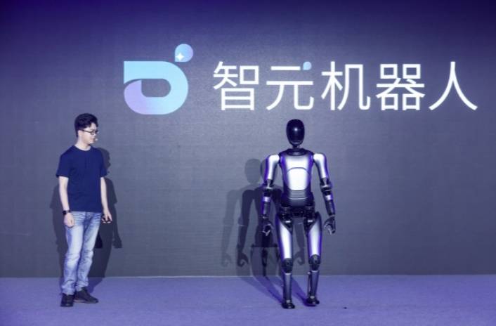 智元机器人又获融资 系LG电子首次对外布局具身智能
