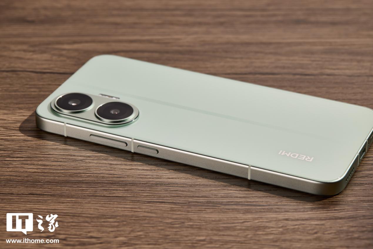 ▲ IT之家评测室：REDMI Turbo 4 Pro 手机体验