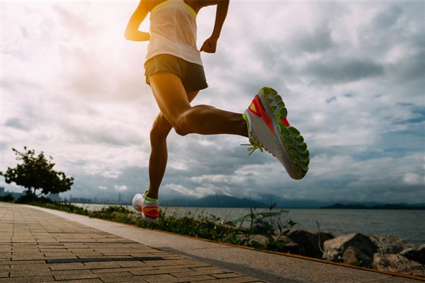 男子花87万办了300年健身卡：当时昏头了