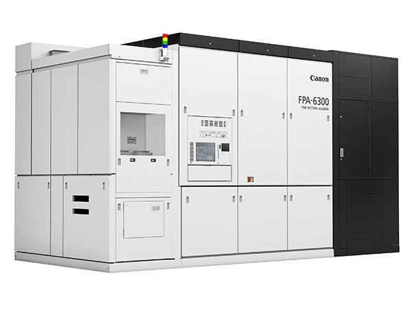 ▲ 佳能 KrF 光刻机