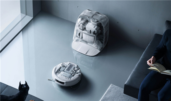 4699元起！大疆首款扫地机器人正式发布：全系标配毫米级避障 扑克牌都能避开