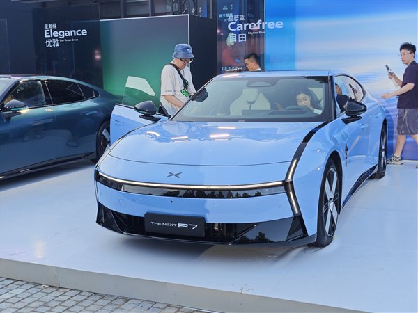 纯原创也能出好看的电车！全新一代小鹏P7预售：不会太便宜