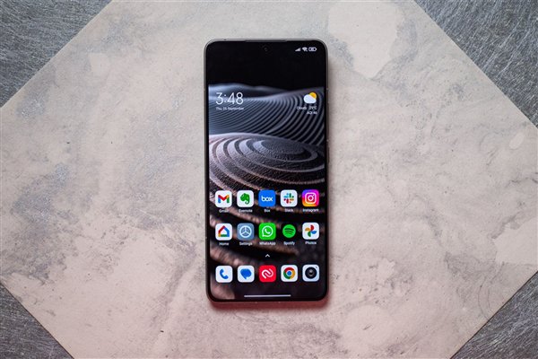 小米的最大电源！ Redmi测试8500mAh超级大电池