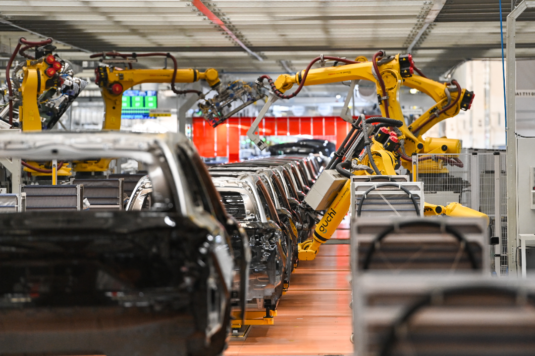 ▲赛力斯超级工厂产线。（王加喜／摄）