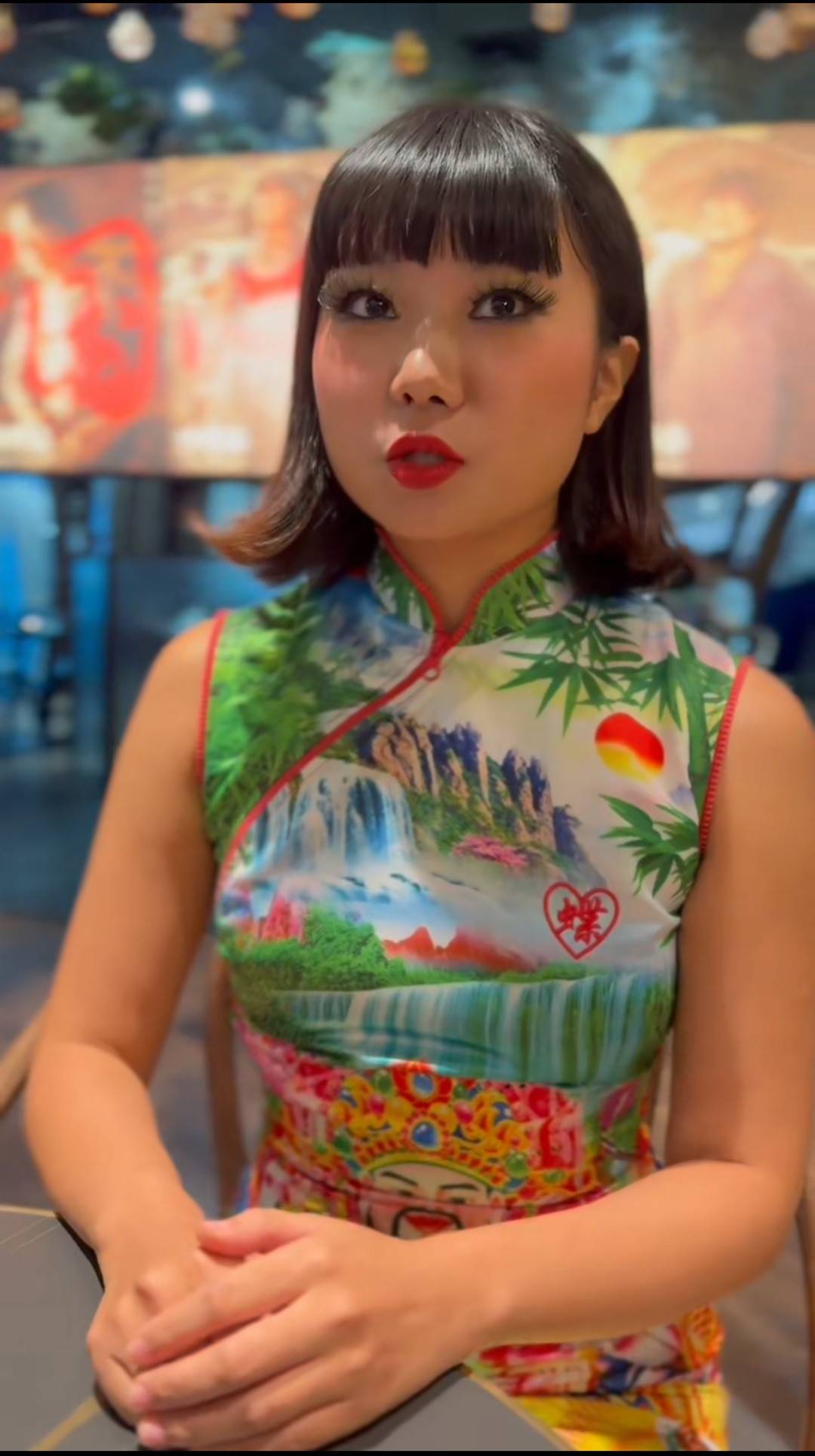 电商蝴蝶公主：创造丑东西的小商家 更多的是做自己