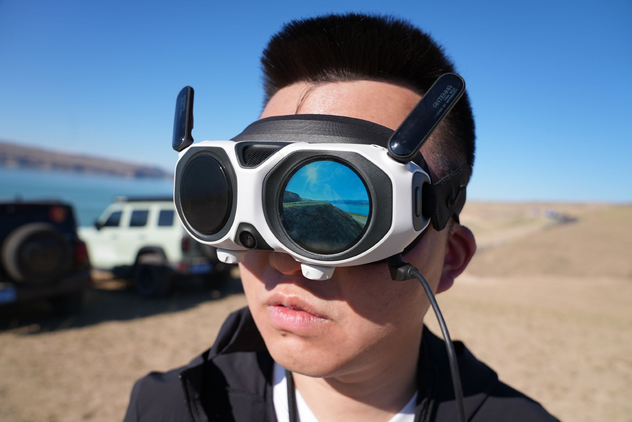 Vision 飞行眼镜 | 图片来源：极客公园