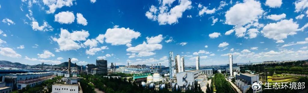 生态环境部部长黄润秋做客“高质量发展故事汇”