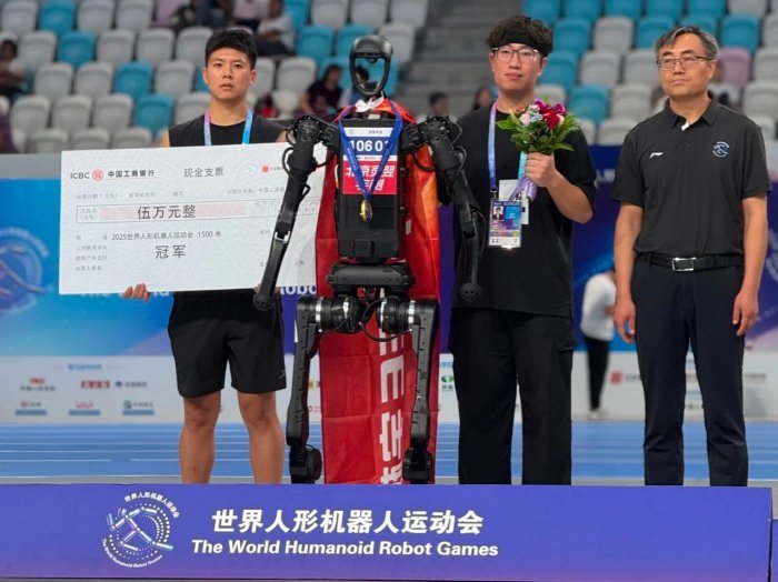 宇树北京灵翌科技以6分34秒的成绩摘得首金&nbsp; &nbsp;图片来源：宇树科技