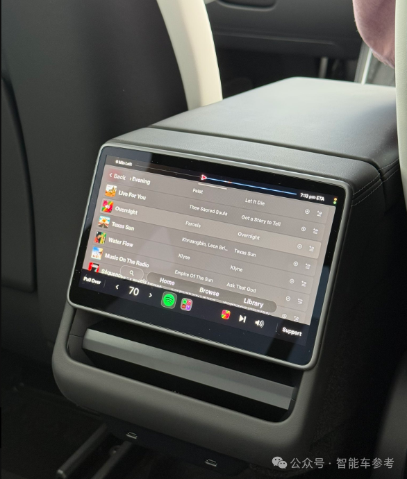 △图源：Ethan McKanna当然，这些想象还是建立在Robotaxi拿到许可，并且充电问题得到解决之上。