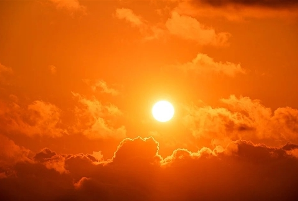 厨师厨房闷一天患热射病 头晕乏力多器官衰竭