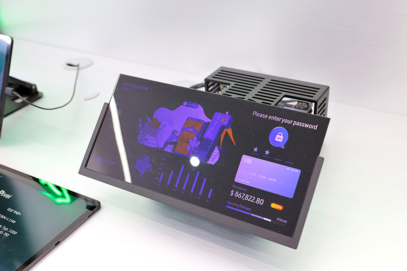 ▲ MWC 2024 上的 Flex Magic Pixel 技术演示