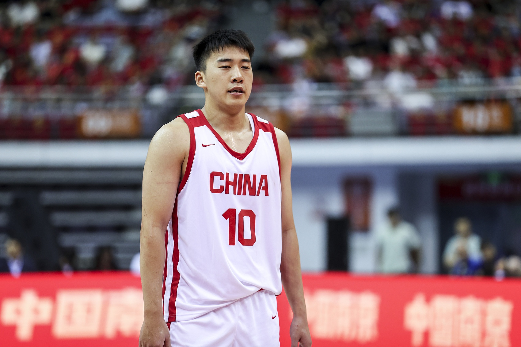 媒体人:想涌出更多王俊杰 基层篮球需多些全面培养 少些功利心态