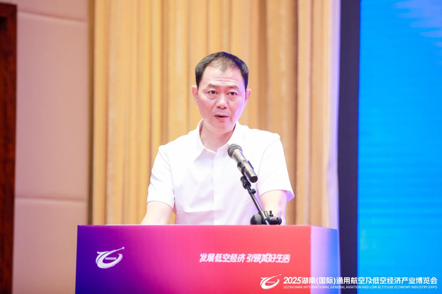 罗庆龙作专题推介 组委会供图