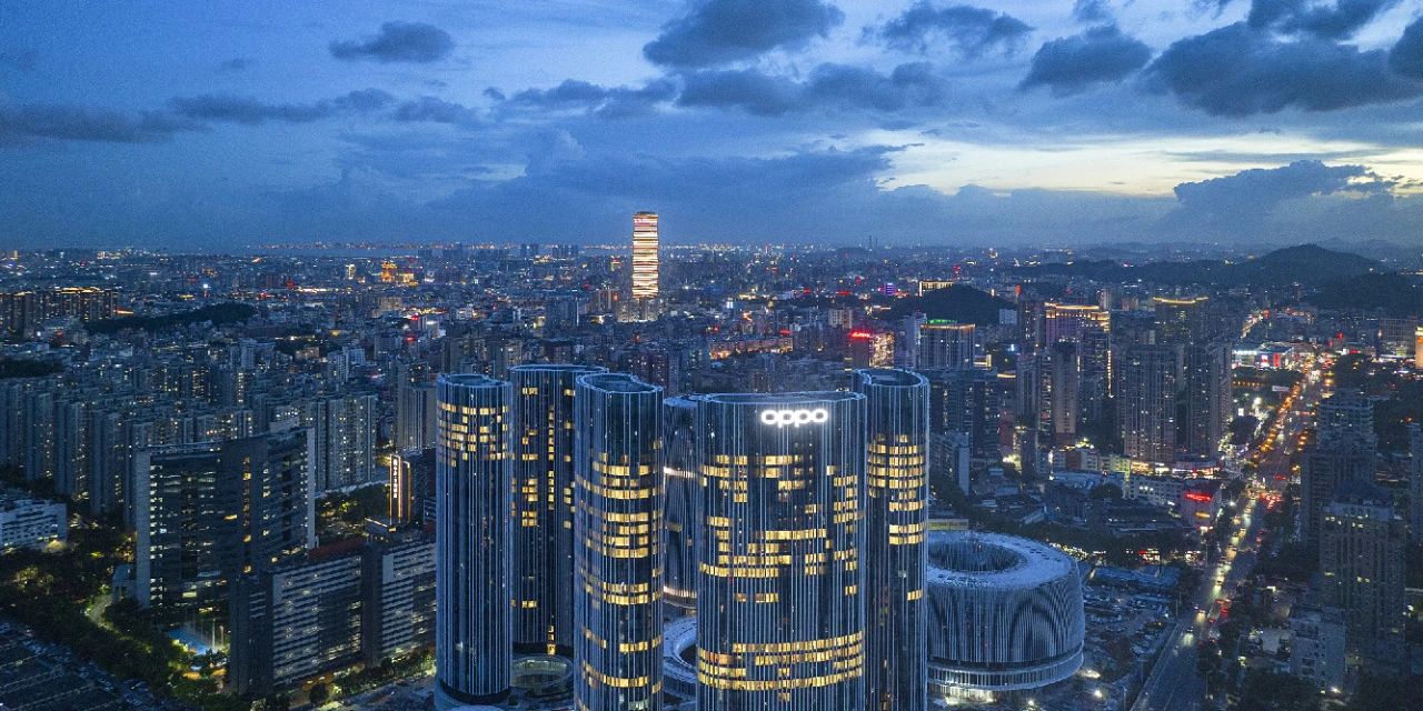 通过AI和大数据的深度融合，OPPO将为全球用户提供更加精准、个性化的健康服务，推动全球健康产业的智能化进程。