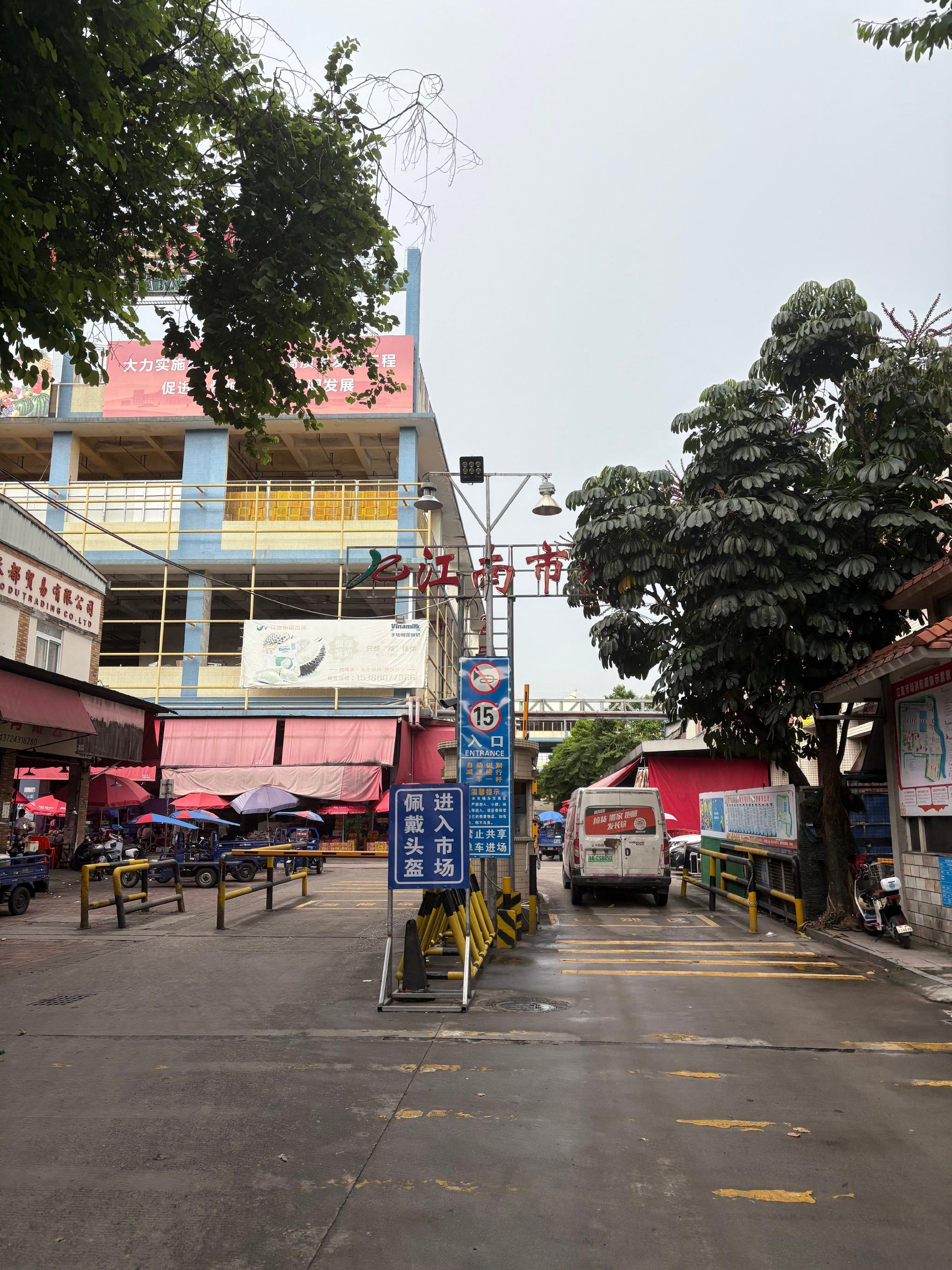 江南市场，时代财经摄