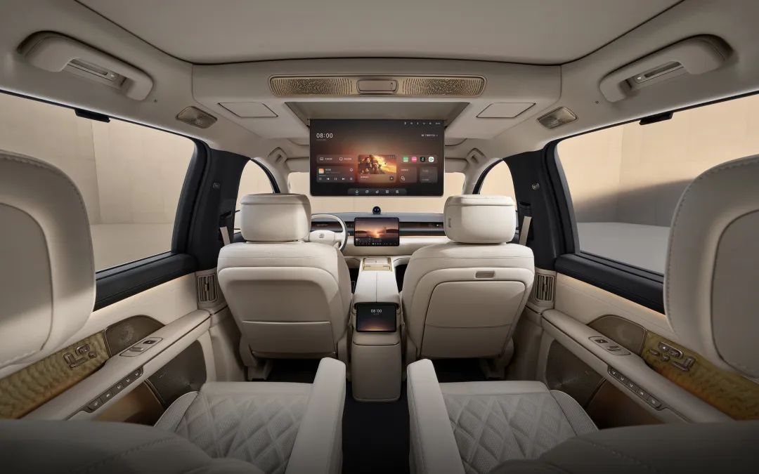 21.4英寸超大尺寸娱乐吸顶屏