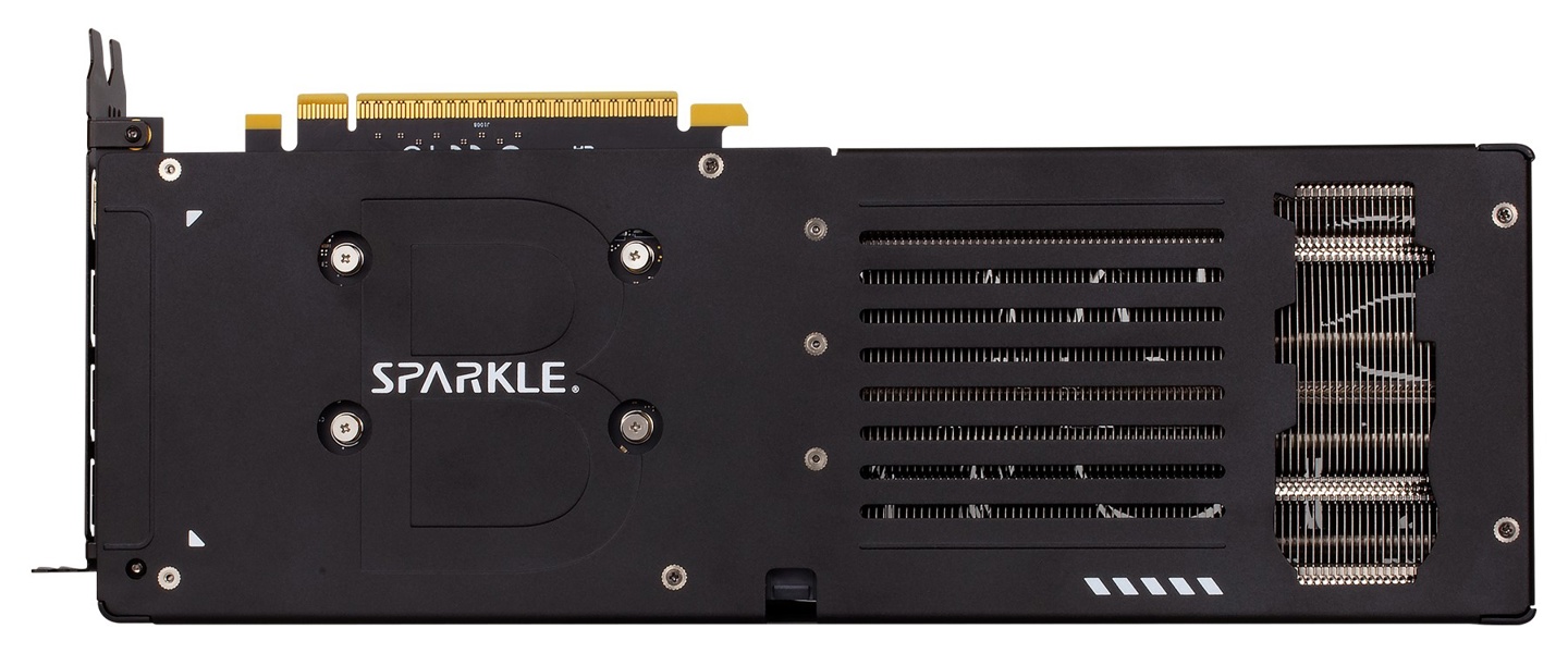 ▲ B580 TITAN Nox OC