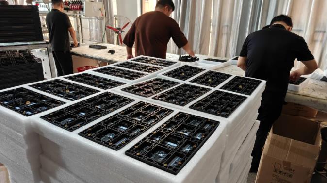 浙江彩易达光电开启出货旺季的“攻坚模式”