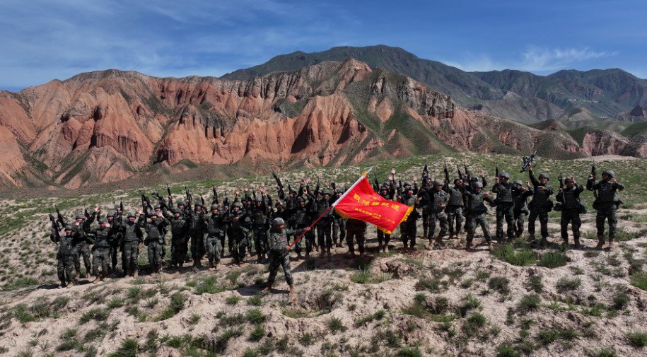 抗战·“旗”迹|转战万里,战旗挺立青藏高原