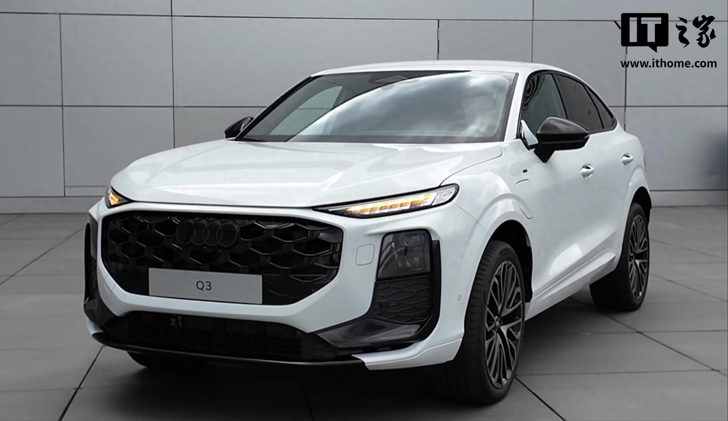 新一代奥迪 Q3 Sportback e-hybrid（插混版）实车