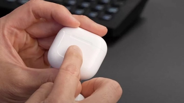 ▲ AirPods 4 充电盒