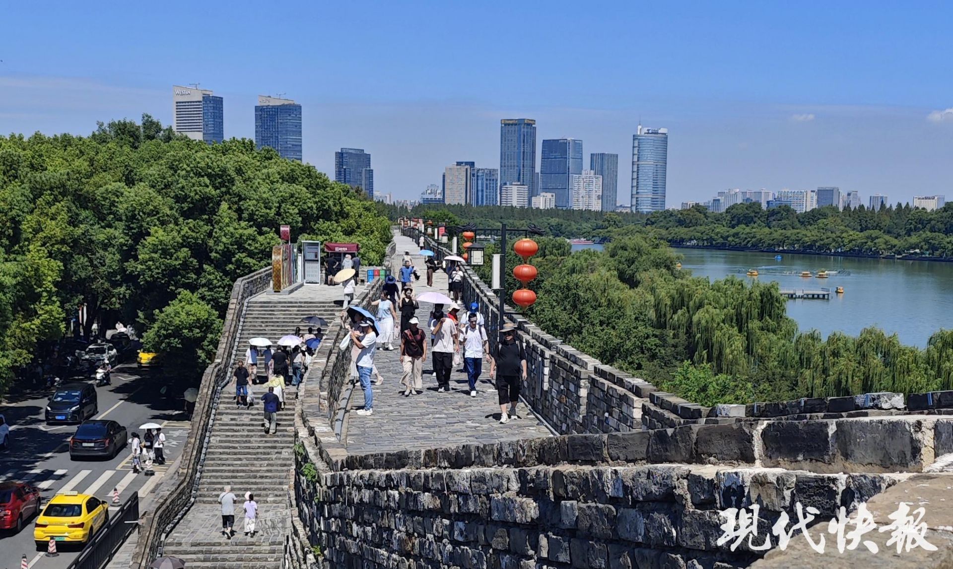 读城︱650岁南京城墙“最美1400米”修缮完成,城墙北线恢复全线开放|南京市_新浪财经_新浪网