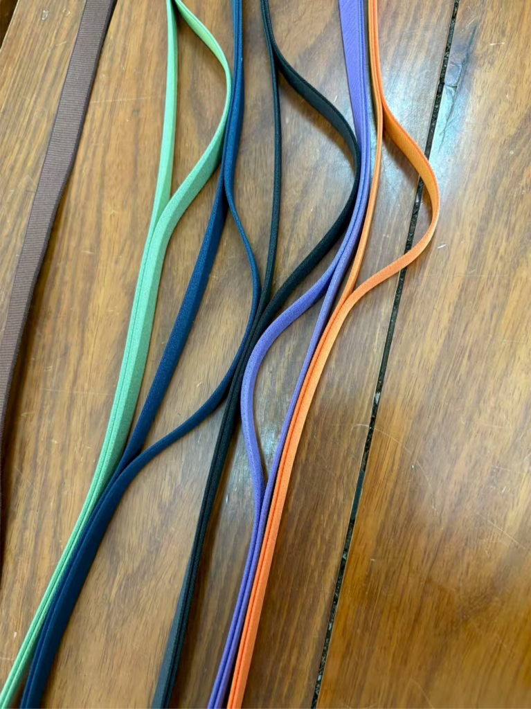 iPhone 17 登场，苹果 2025 秋季新品发布会专题