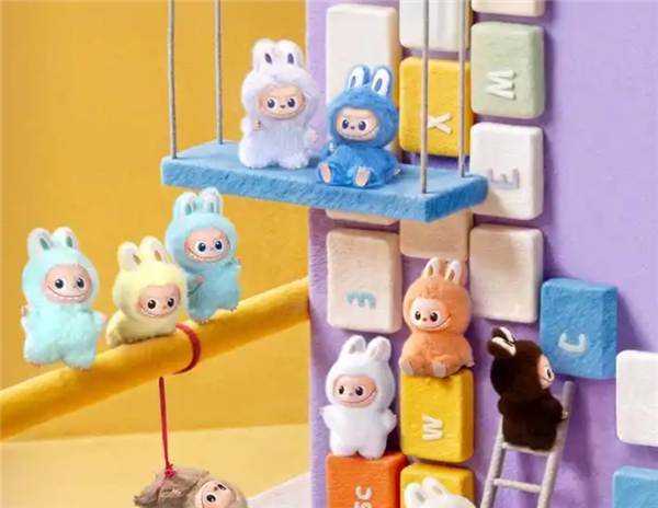 泡泡玛特迷你LABUBU上线秒空 电商平台销量超100万