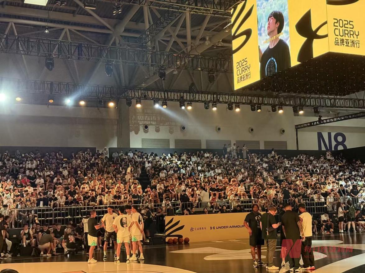 库里训练营活动现场座无虚席 图片来源：每经记者 孙宇婷 摄