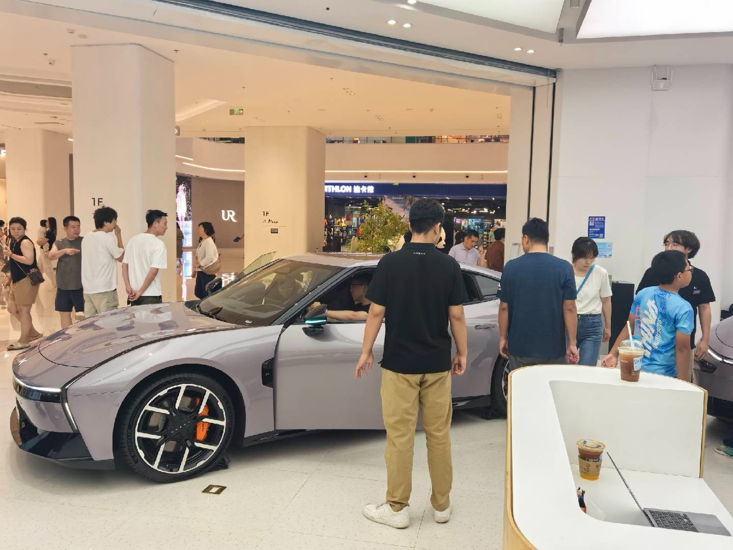 小鵬汽車(chē)8月交付新車(chē)增長(cháng)169%達37709輛 創(chuàng  )單月新高