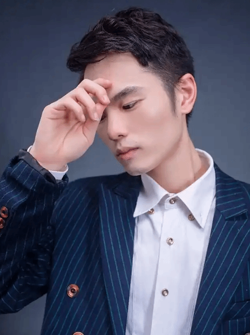 责任编辑：拾柒