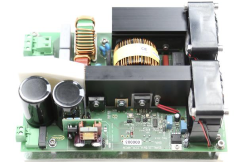 图示1-大联大品佳基于Infineon产品的2.5kW空调电源方案的展示板图