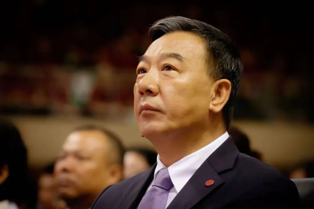 中国人民大学党委书记张东刚开设个人账号,“人大刚子”仅发两条帖文,粉丝已破1.6万|中国人民大学_新浪财经_新浪网