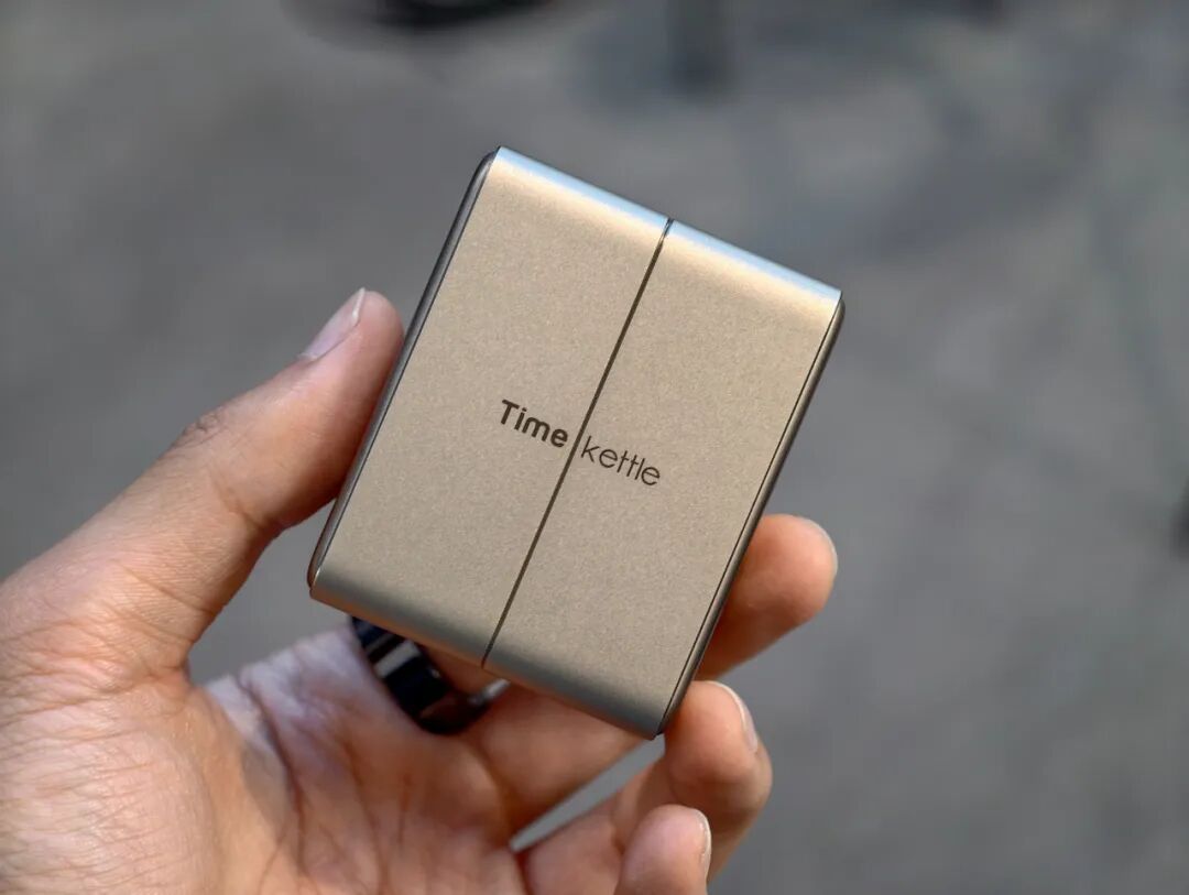 时空壶发布 W4：用「硬核」技术，打赢一场 AI 翻译的「标准」之战