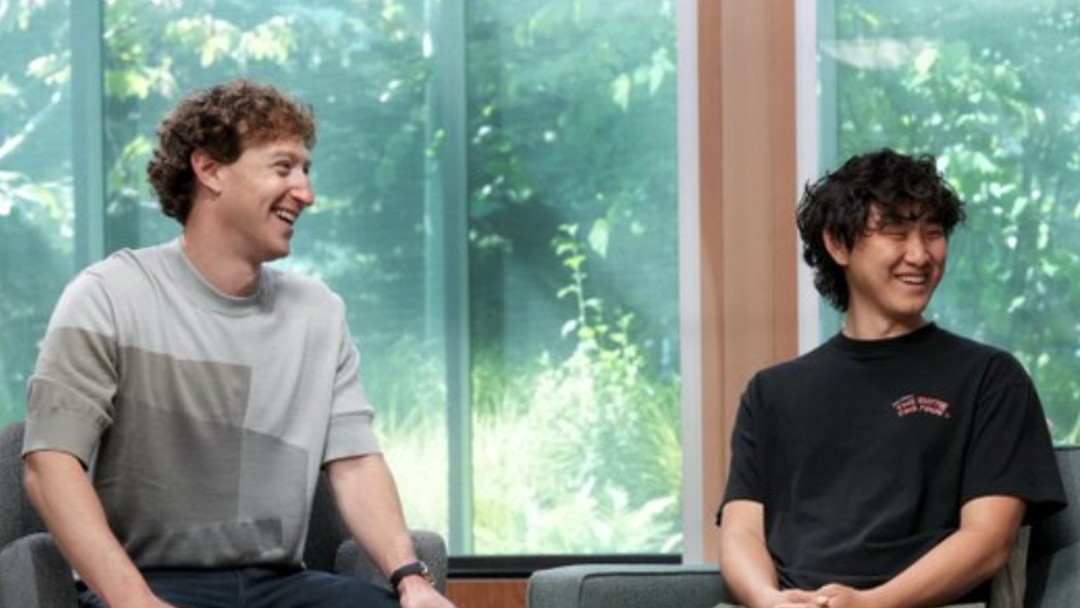 扎克伯格与 Scale AI 的创始人 Alexandr Wang｜图片来源：X