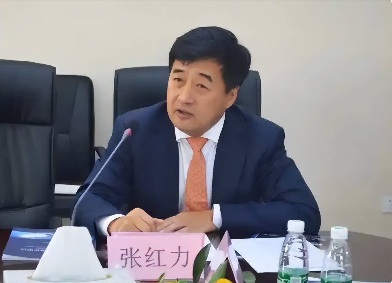 中金资本原董事长丁玮与中铁塔前董事长佟吉禄同日失联|丁玮_新浪财经_新浪网