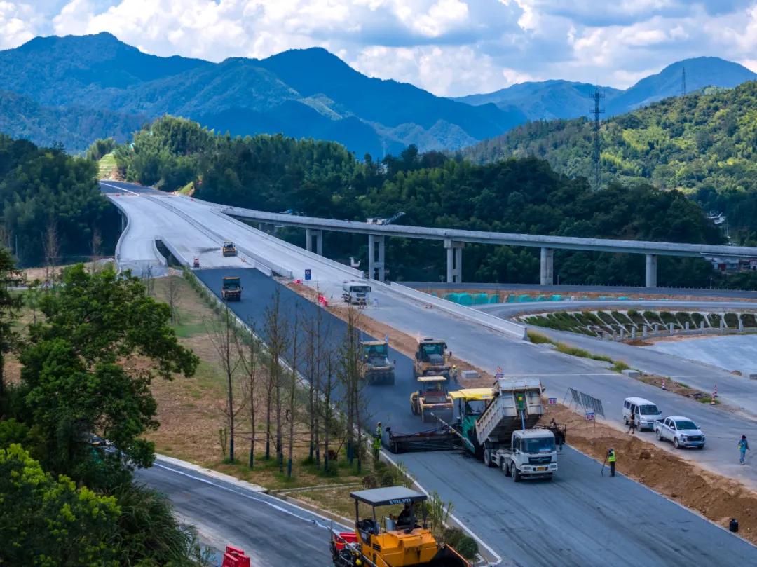 安徽多条高速,冲刺年内通车!|高速_新浪财经_新浪网