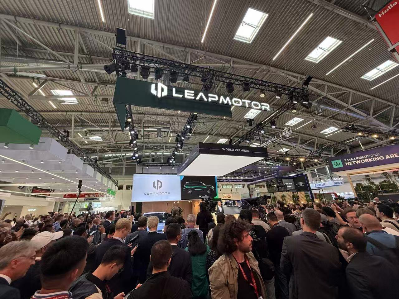 图片来源：零跑汽车