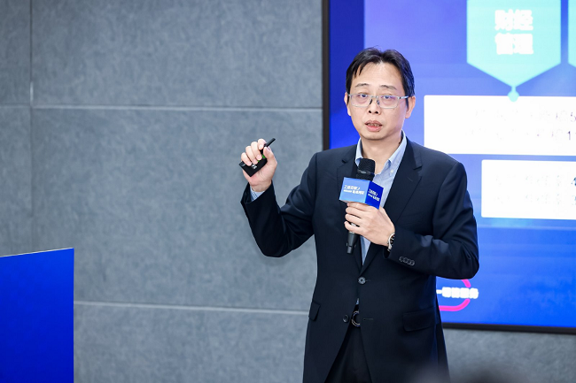     华为云考虑COO/高等管制考虑师