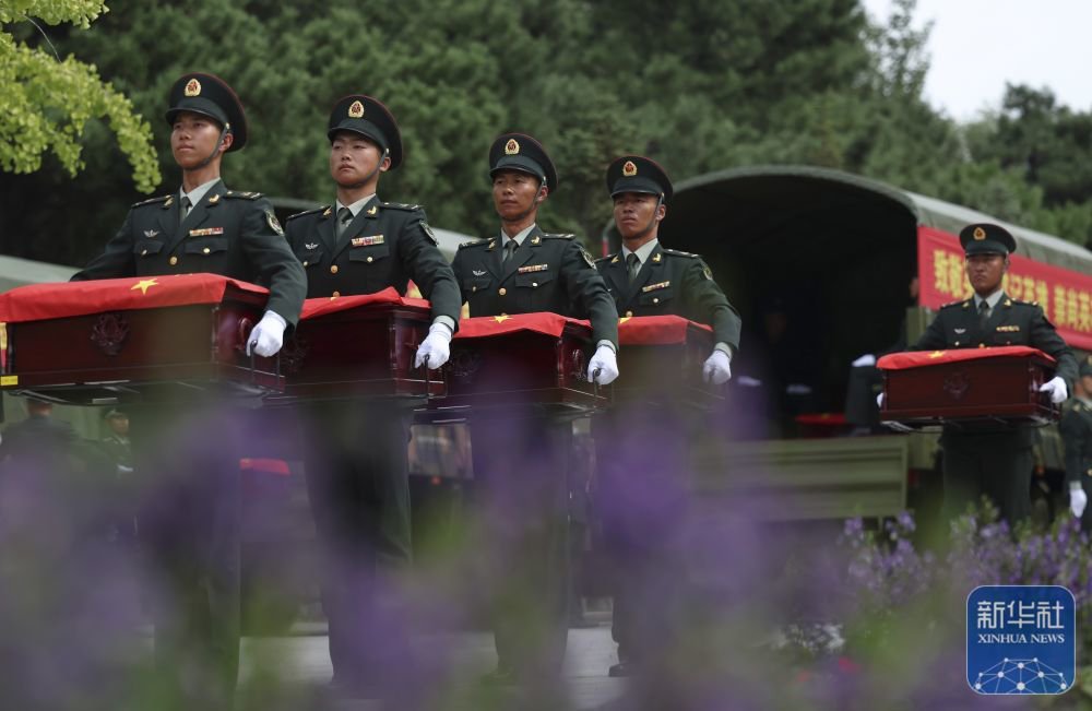 第十二批在韩中国人民志愿军烈士遗骸回国