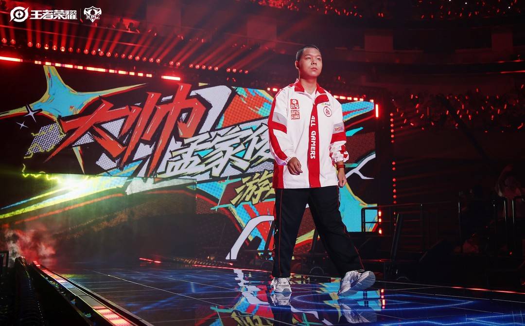 孟家俊在2025KPL夏决登场