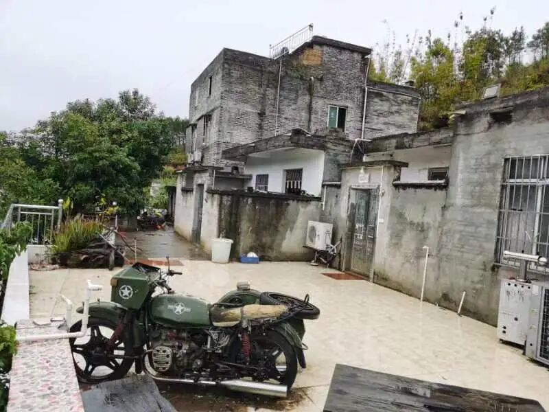 陳克政及其弟弟的家位于半山腰的偏僻處。澎湃新聞?dòng)浾?朱遠祥 資料圖